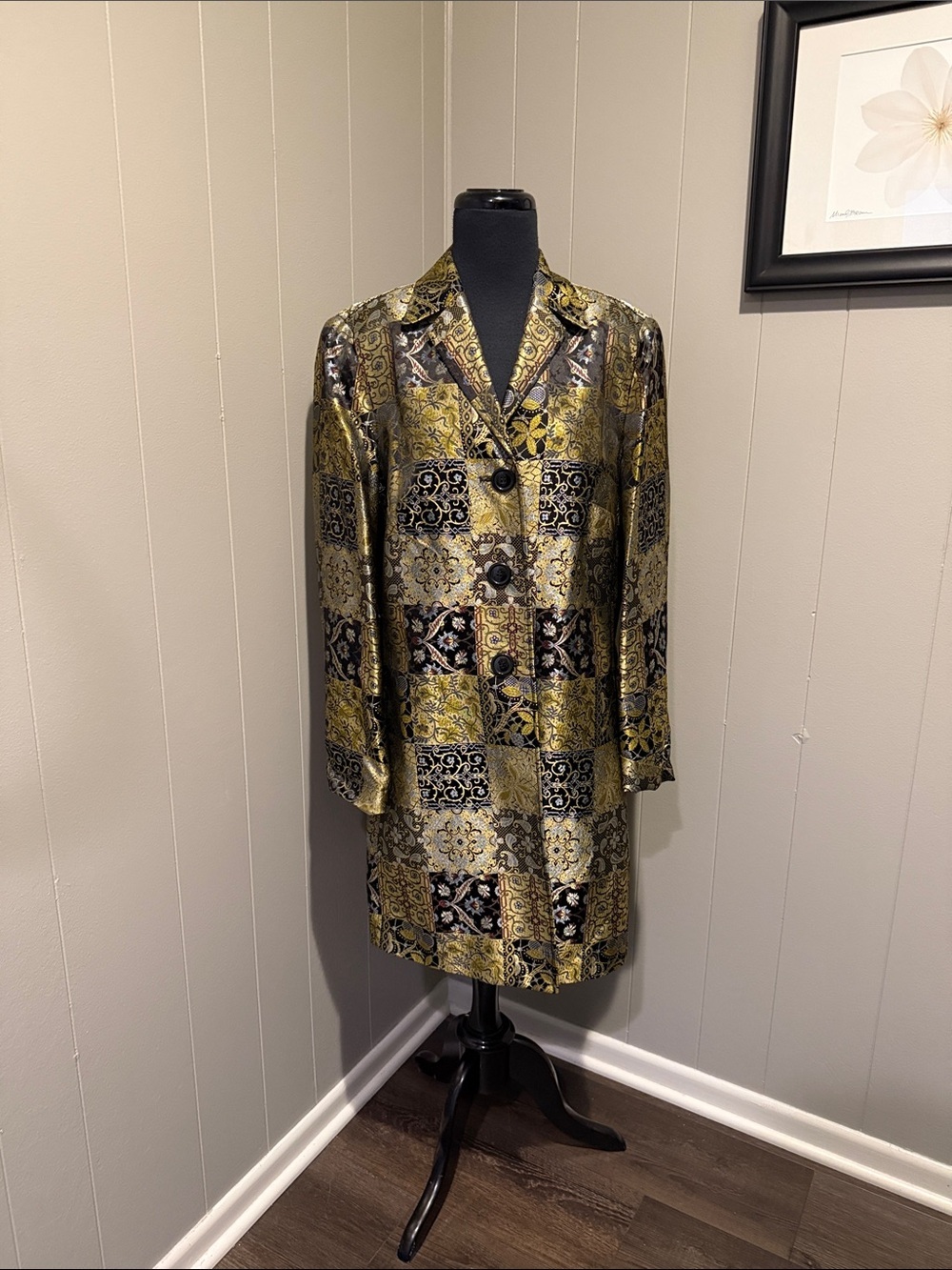 Renfrew Gold and Black Brocade Women's Plus 14 Long Blazer Jacket